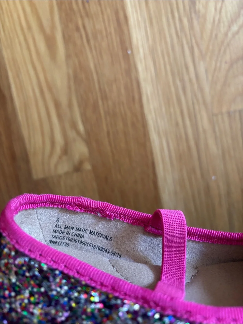 Size 6 Toddler Cat & Jack Glittery Mary Jane’s